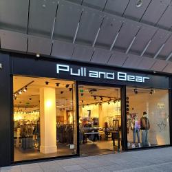 Pull And Bear