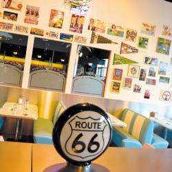 Restaurant Rock'N Roll Diner - 1 - Rock' N Roll Diner Et Sa Déco Amérique Des Années 60 - 