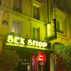 Sex Shop And Love Store Paris