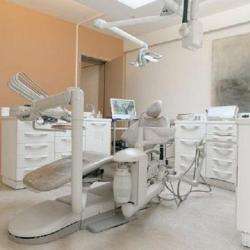 Dentiste TRAVERT VALERIE - 1 - 
