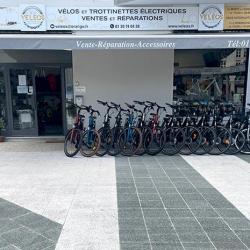 Véléos - Trottinettes, Vélos électriques Poissy