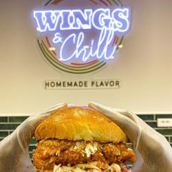 Restaurant Wings and Chill 11e - 1 - 