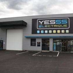 Centres commerciaux et grands magasins Yesss Electrique Neuville Sur Saöne - 1 - 