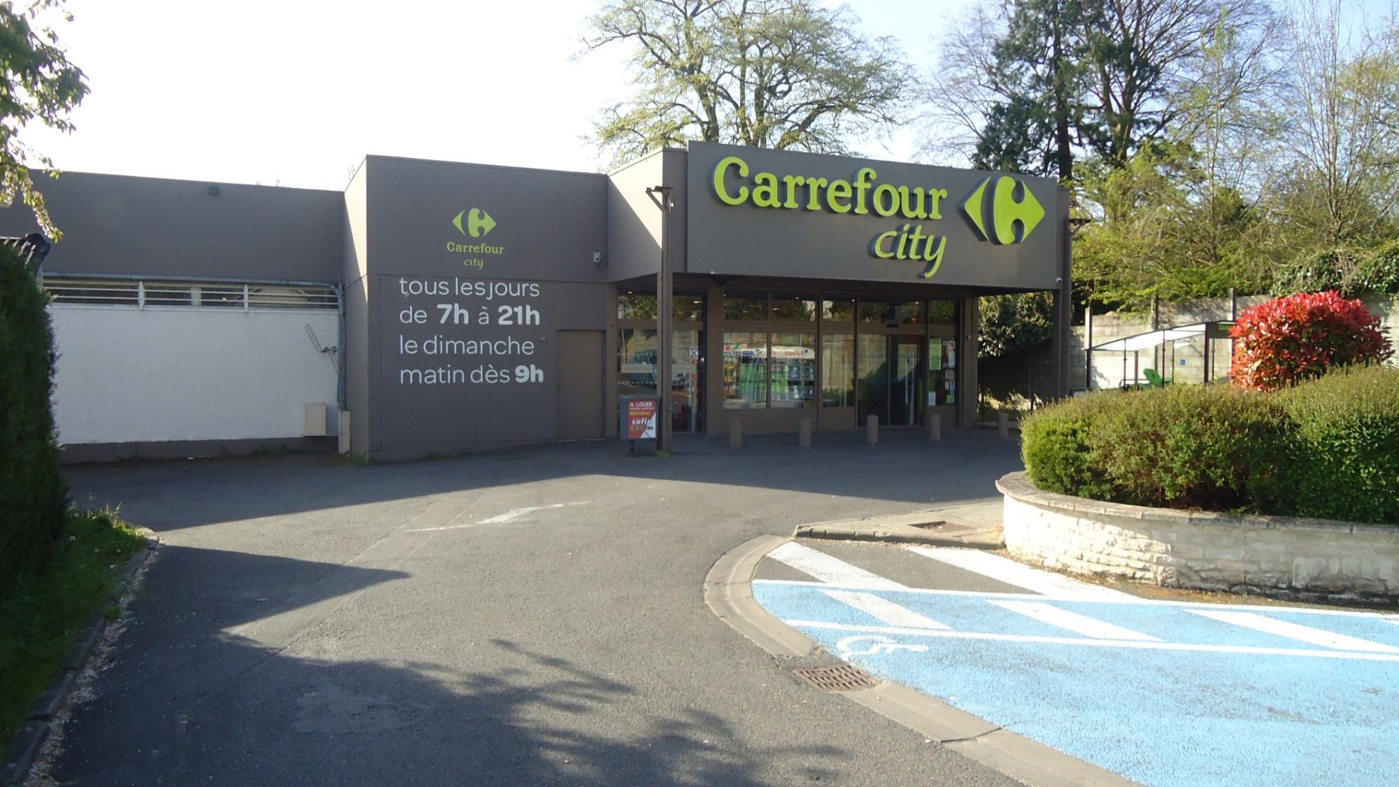 Carrefour Saint Chéron