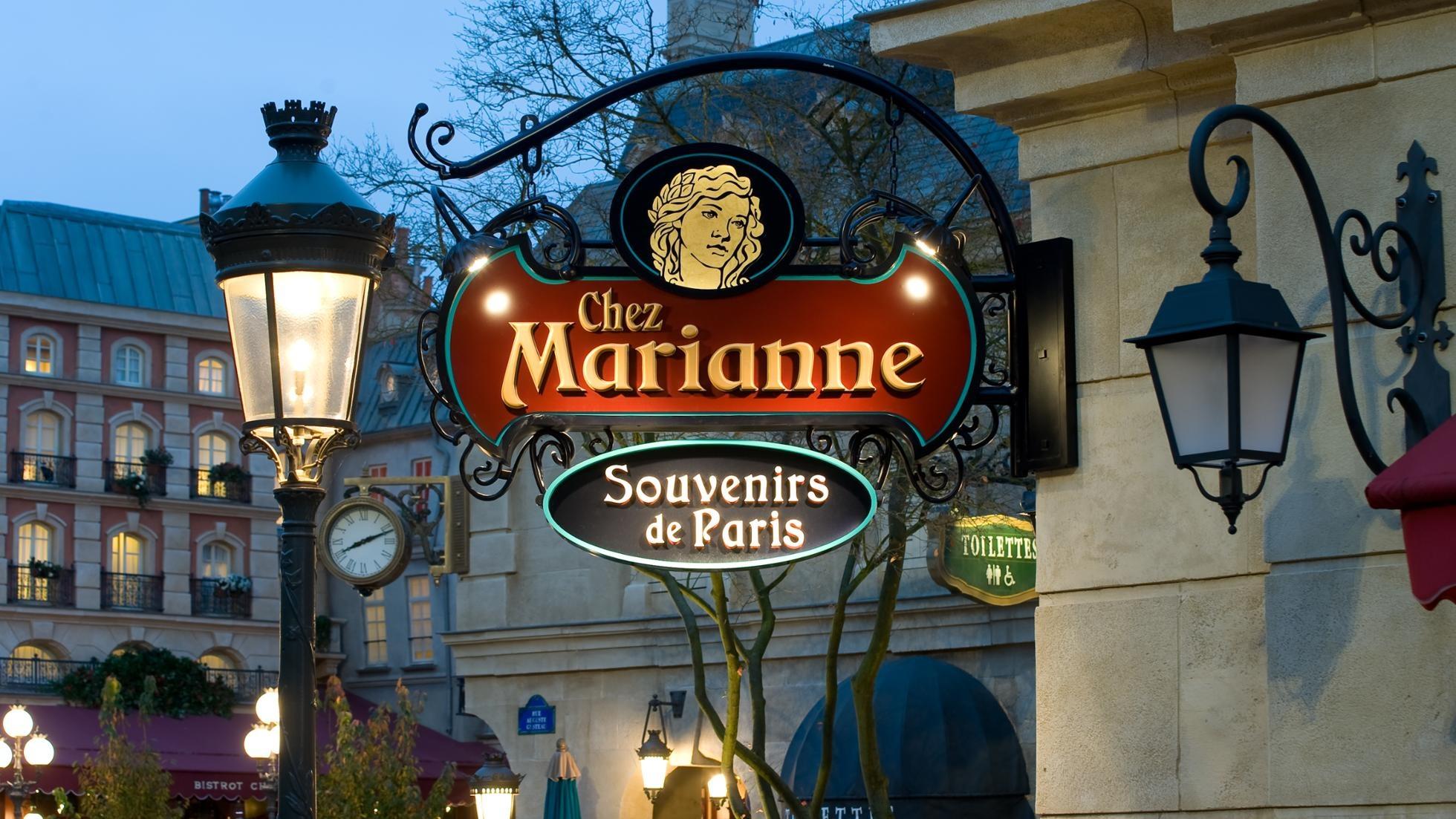 Chez Marianne (souvenirs De Paris) Chessy
