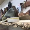 Rénovation D'une Boutique De Chaussures à La Clayette 71, Linéaires De Présentation En Bois Bruts
