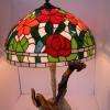 Magnifique Lampe Tiffany Réalisée Par Une De Nos élèves. Elle A Imaginé L'ensemble De La Lampe Et Ensemble Nous L'avons Aidée à Aboutir Son Projet