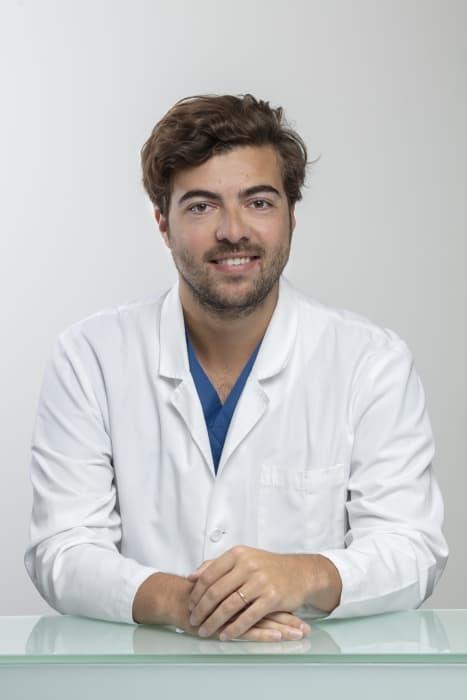 Dr Matthieu Moulinier - Implants Dentaires, Dents De Sagesse, Chirurgie Buccale Montmorency