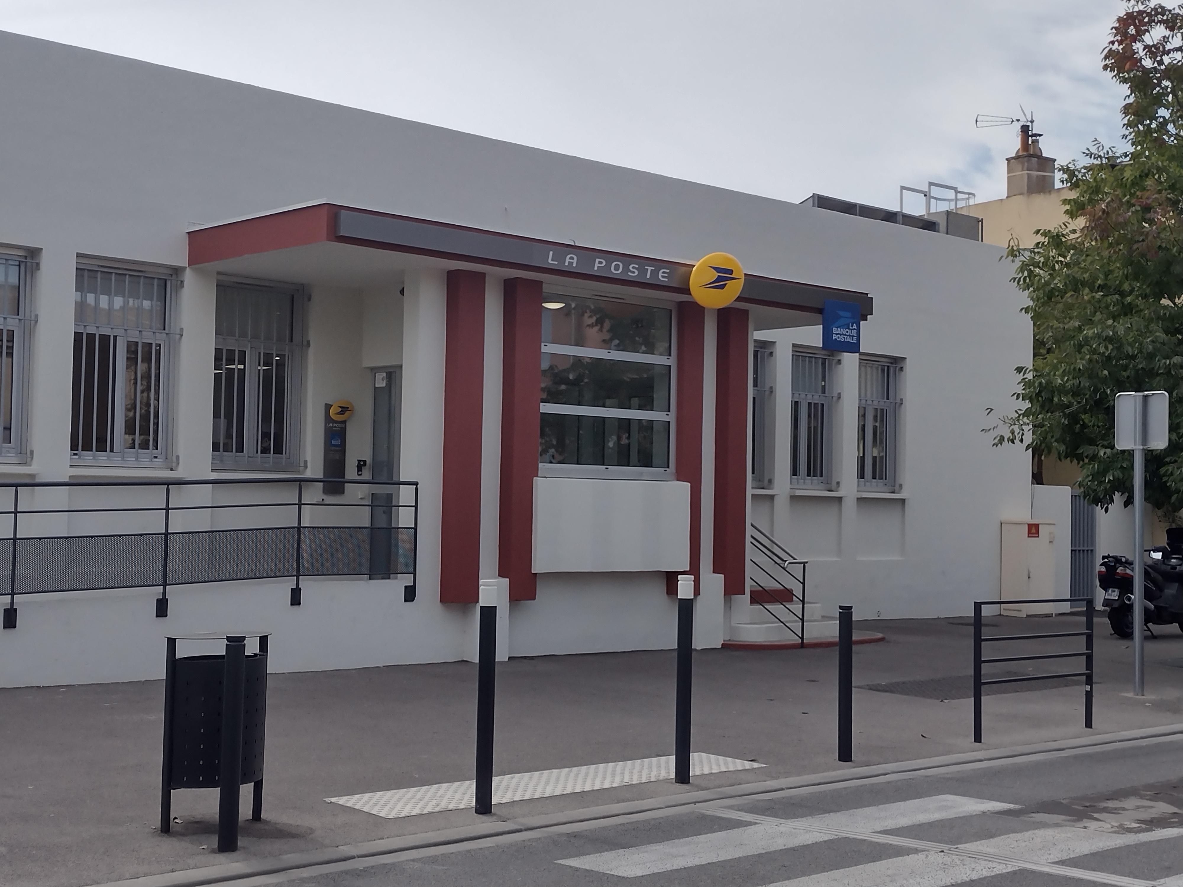 La Poste - Centre D’examen Du Code De La Route - Closed Berre L'étang
