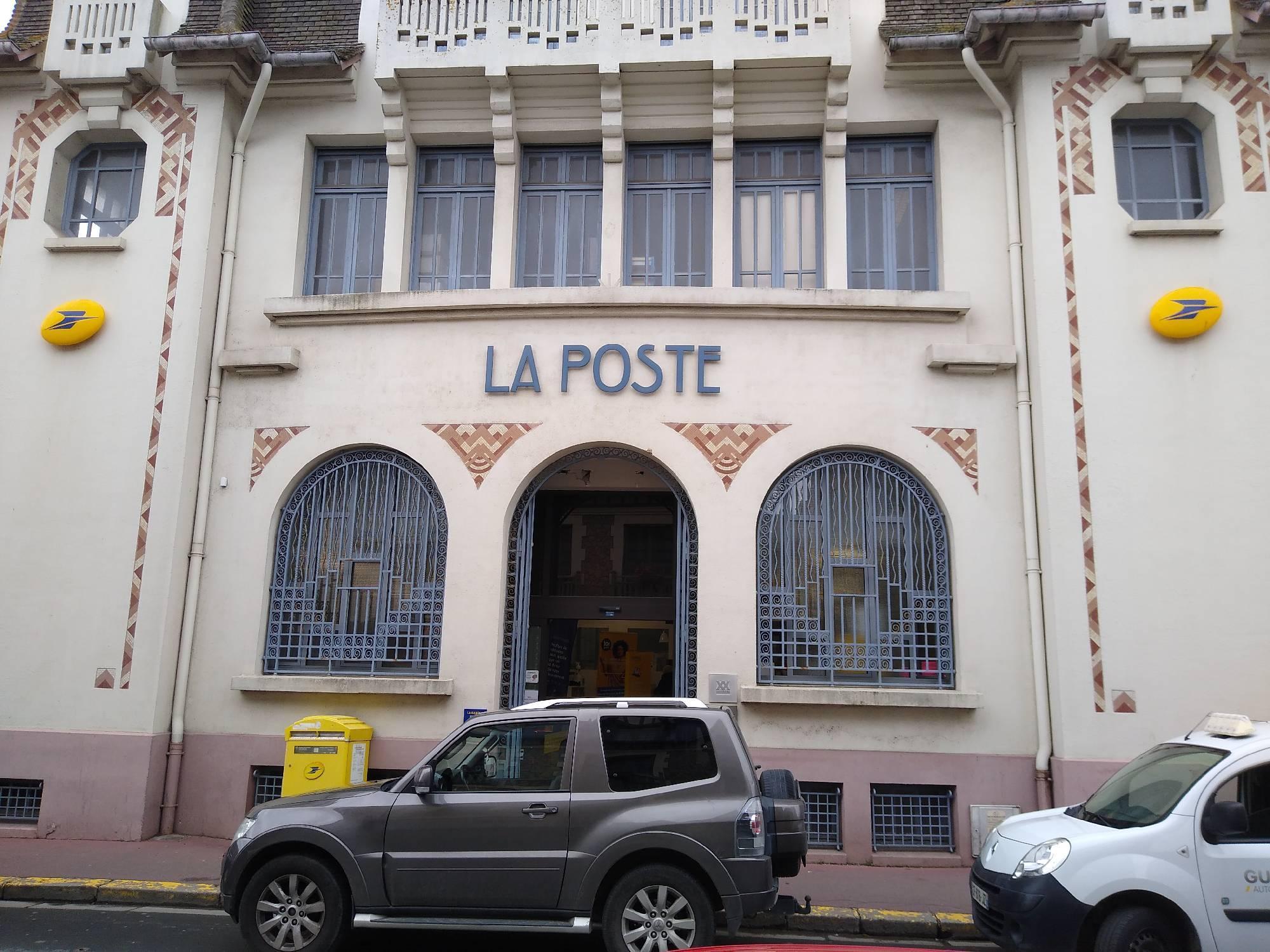 La Poste Deauville