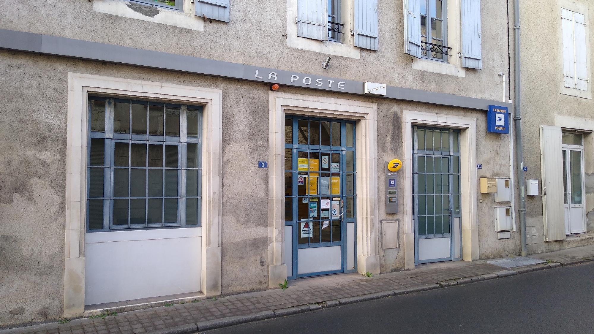La Poste Montignac Charente