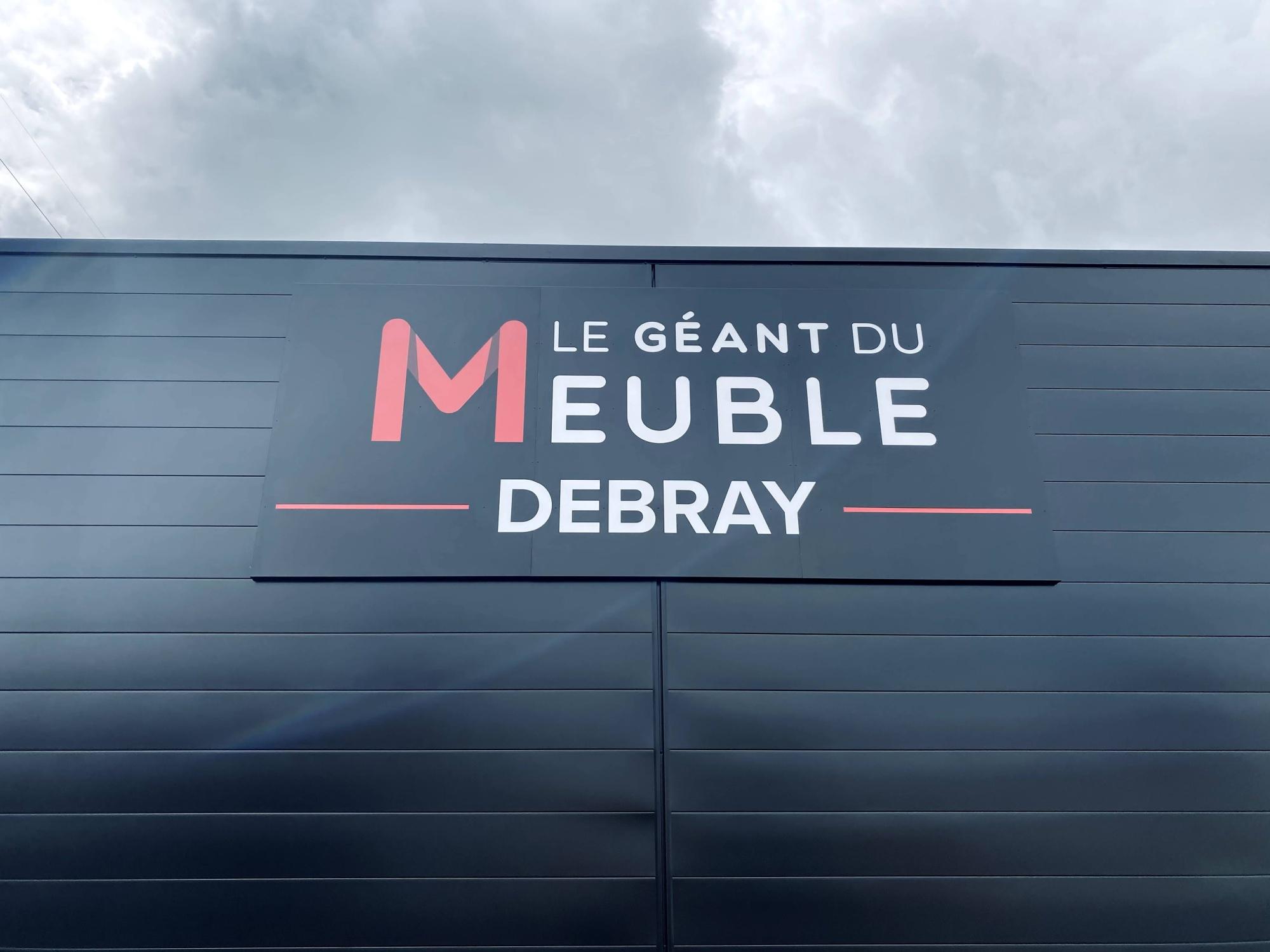 Le Géant Du Meuble Debray  Barjouville